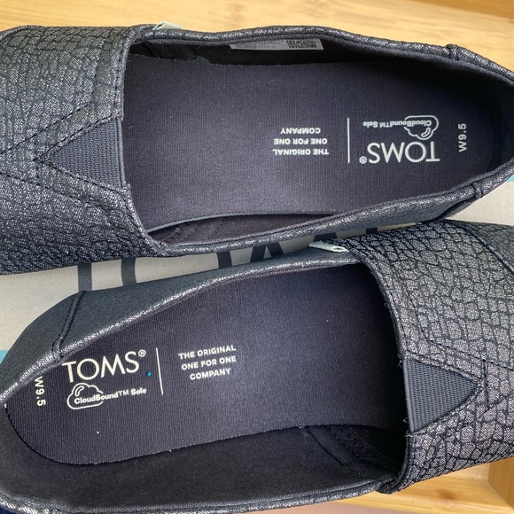 TOMS Shoes|Color Black Crocodile|Size 9.5. Pre-owned. - Picture 8 of 14